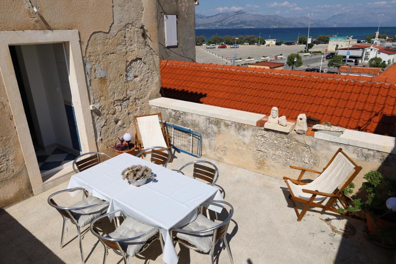 Apartman Dajana Supetar Exteriör bild