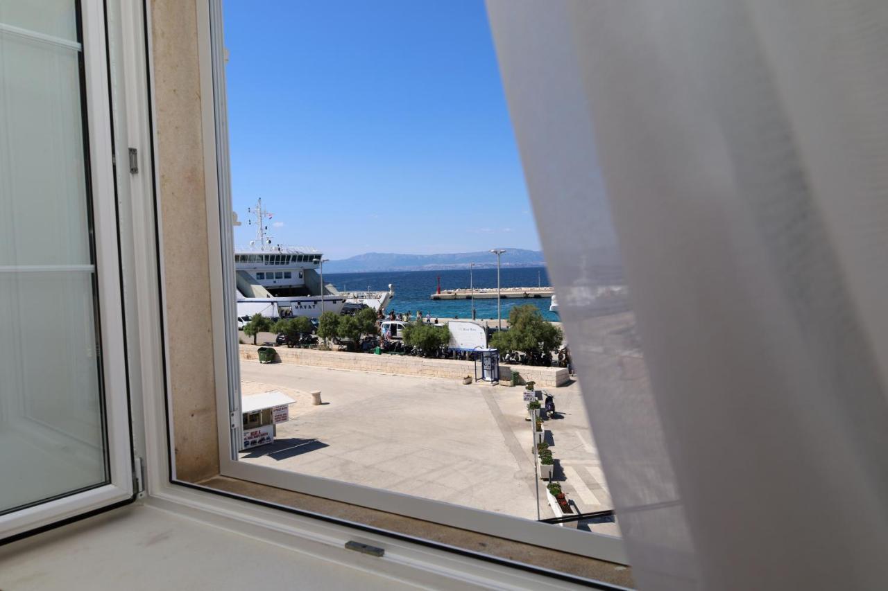 Apartman Dajana Supetar Exteriör bild